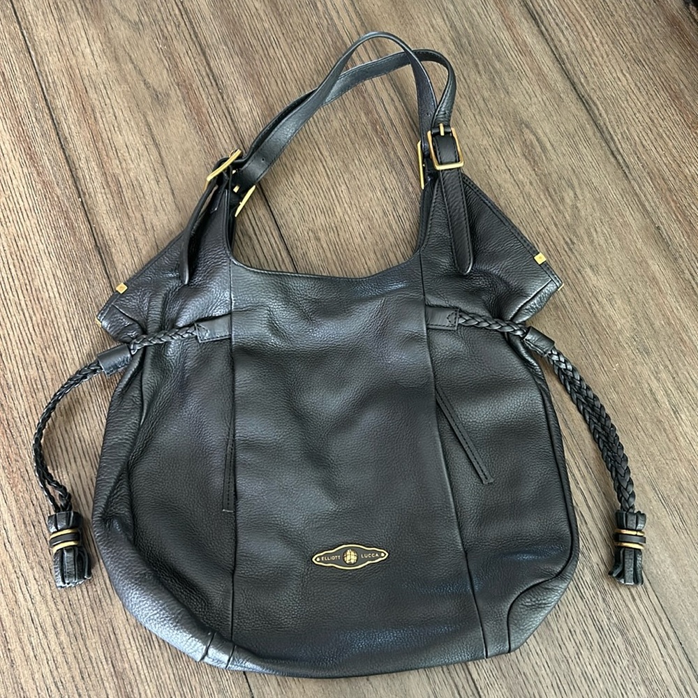 Authentic ELLIOTT LUCCA SINTRA
LEATHER SHOULDER BAG